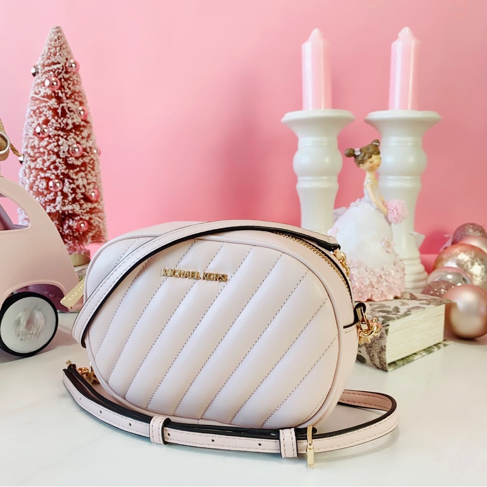 Final Sale!!!  👜 MICHAEL KORS 🌺 Rose Small Quilted Crossbody Bag - Picture 12 of 13